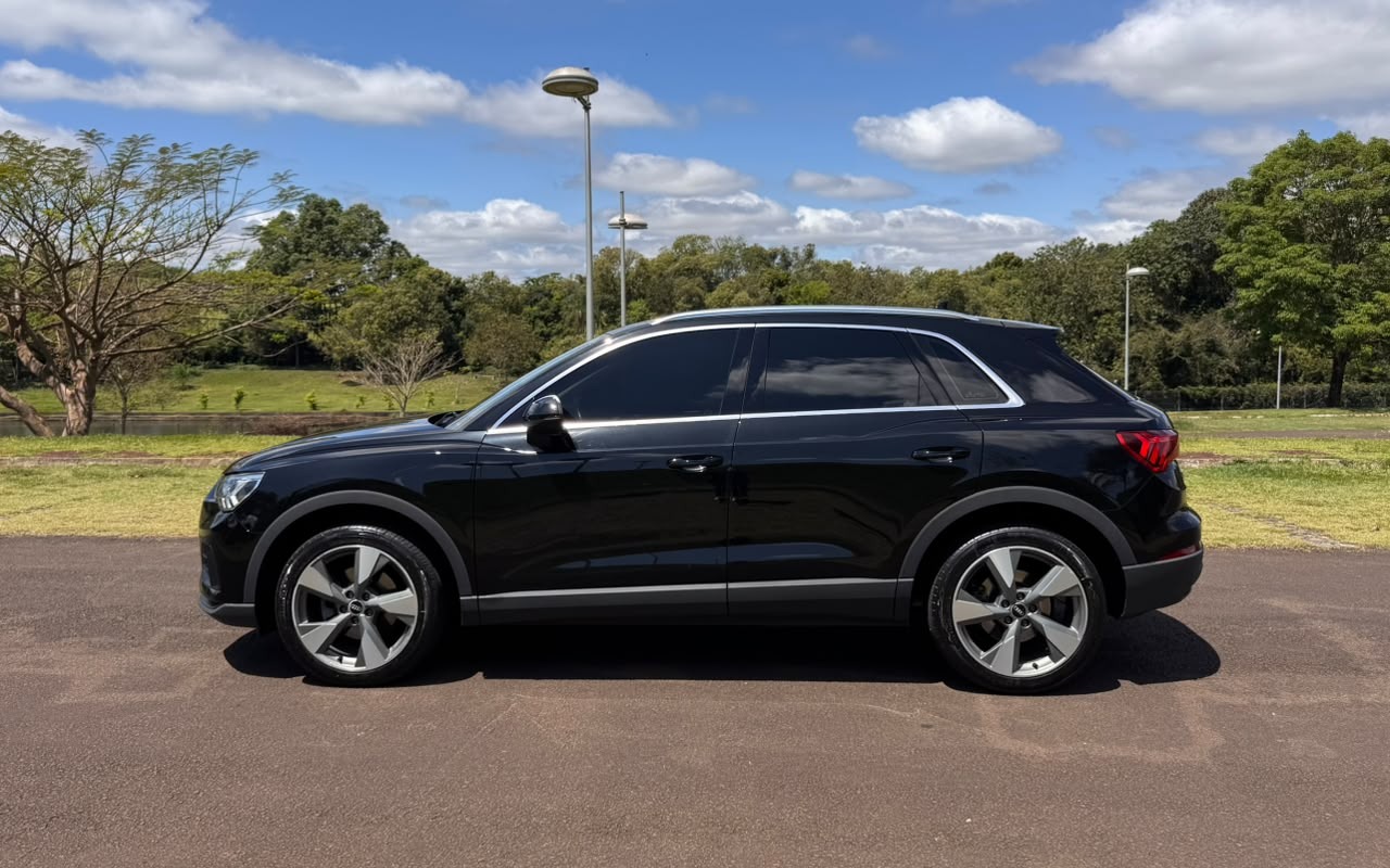 imagem-https://www.socarrao.com.br/sc-vehicle-images-prod/4099665/1790282357315-V2hhdHNBcHAgSW1hZ2UgMjAyNi0wOS0yNCBhdCAxNC4yMS4yMSAoMSkuanBlZw.jpeg