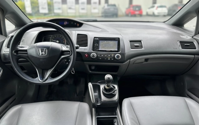 imagem-https://www.socarrao.com.br/sc-vehicle-images-prod/4099672/1790282359655-003_b277a9eea1a5bc0b338960887303c64f.jpg