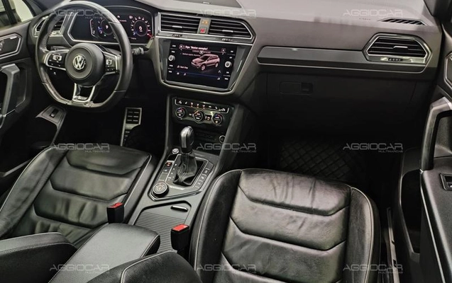 imagem-https://www.socarrao.com.br/sc-vehicle-images-prod/4099788/1790282493072-6242513_8_B_5d1d3dcdae.jpeg