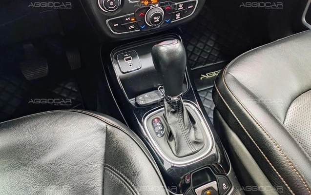 imagem-https://www.socarrao.com.br/sc-vehicle-images-prod/4099797/1790282497155-6628486_26_B_dfbf5ae860.jpeg