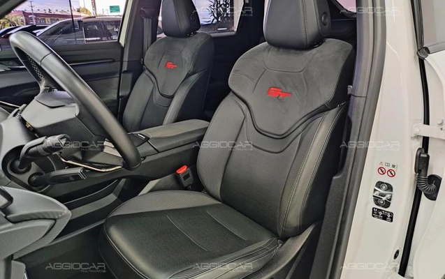 imagem-https://www.socarrao.com.br/sc-vehicle-images-prod/4099810/1790282503701-7893522_14_B_01e77f7225.jpeg