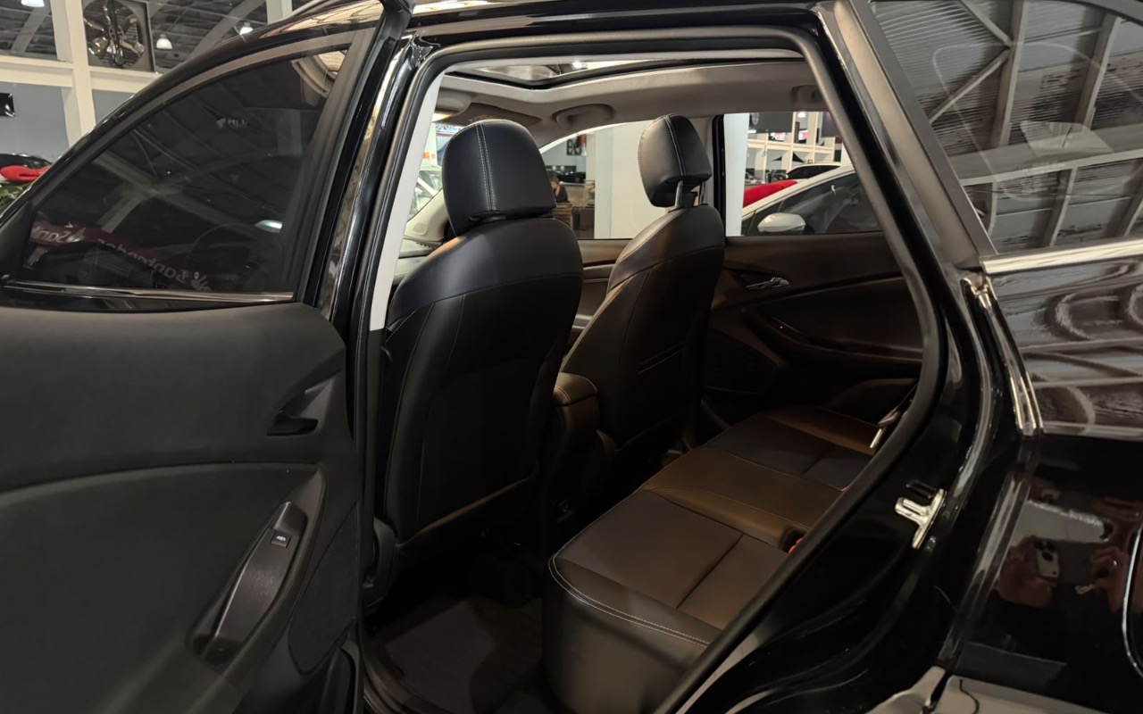 imagem-https://www.socarrao.com.br/sc-vehicle-images-prod/4099828/1790282514502-N2E2OTEwZmUtMGZmZS00OWVlLTllMmItNmIwODhjNzBkN2Y0LmpwZWc.jpeg