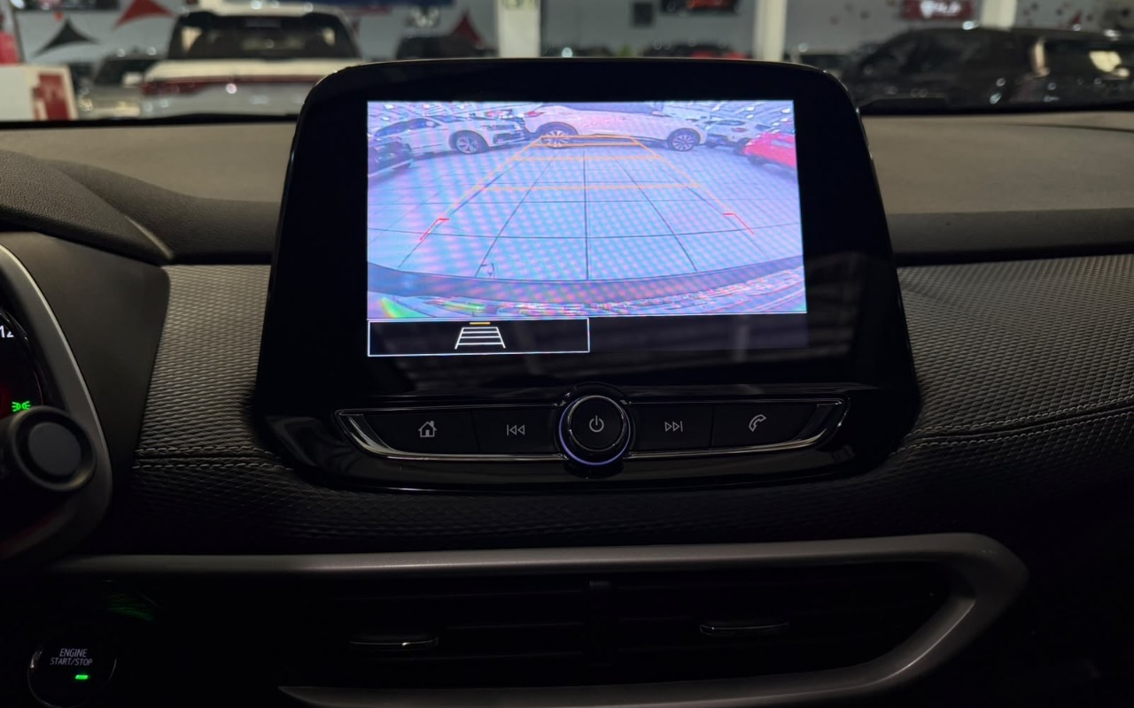 imagem-https://www.socarrao.com.br/sc-vehicle-images-prod/4099828/1790282514747-NzVlMGQ1ZjMtMzMwMi00ZDgwLWFhNDYtMmJkM2MxMGYzZjFhLmpwZWc.jpeg