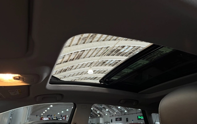imagem-https://www.socarrao.com.br/sc-vehicle-images-prod/4099828/1790282514872-Yjk0NWQ3NjYtMmJiNC00M2E0LTg0MDMtZjk3N2ZiYmY1ZWVjLmpwZWc.jpeg