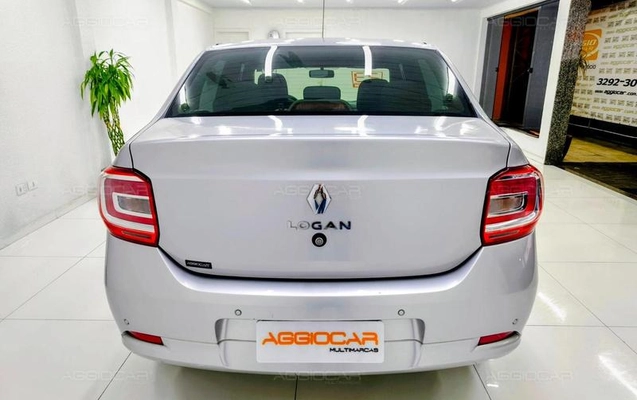 imagem-https://www.socarrao.com.br/sc-vehicle-images-prod/4099845/1790282523304-8211201_13_B_be6a30c93a.jpeg