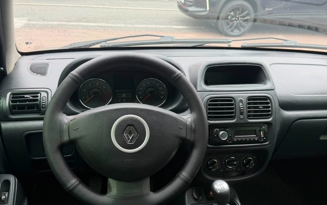 imagem-https://www.socarrao.com.br/sc-vehicle-images-prod/4099919/1790282559686-MzY5OWFlMTgtNmQ4NC00NTZkLTkzZTctZTYyYmQ0ZTU3MDQ0LmpwZw.jpg