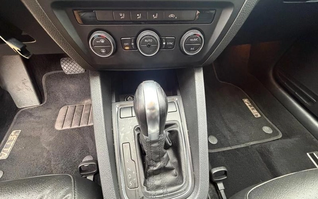 imagem-https://www.socarrao.com.br/sc-vehicle-images-prod/4099939/1790282585387-8500959_16_B_7bff555f4b.jpeg