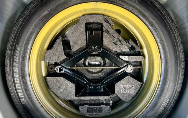 imagem-https://www.socarrao.com.br/sc-vehicle-images-prod/4099950/1790282643420-7913967_4_B_4830c744d3.jpeg
