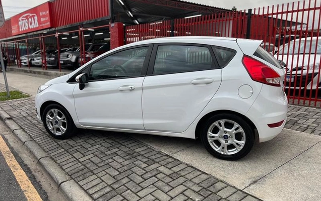 imagem-https://www.socarrao.com.br/sc-vehicle-images-prod/4099953/1790282661634-8511095_4_B_0c560e2fdb.jpeg