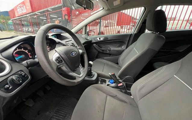 imagem-https://www.socarrao.com.br/sc-vehicle-images-prod/4099953/1790282661650-8511095_13_B_4b685c5172.jpeg