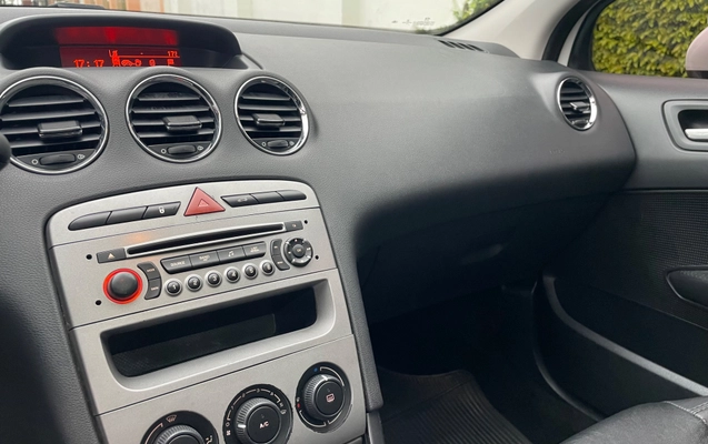 imagem-https://www.socarrao.com.br/sc-vehicle-images-prod/4099965/1790282752259-8b5cdf88-3ab3-4068-bb50-1c11808113a5.jpg