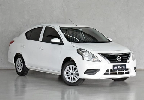 Nissan VERSA 2017 Branco — foto 1 de 3