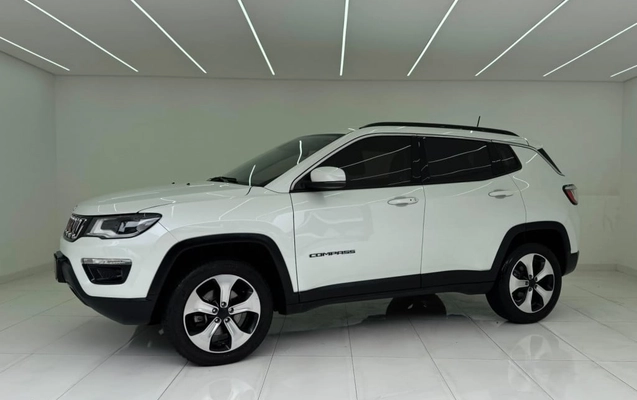 imagem-https://www.socarrao.com.br/sc-vehicle-images-prod/4099969/1790282795121-vehicle_image_1790269346_3437407bbb694f5ce2e9ac152e18029e.jpeg