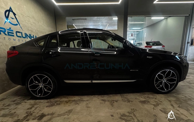 imagem-https://www.socarrao.com.br/sc-vehicle-images-prod/4099970/1790345022797-3920043dc5fb4125b279436aaba90410_1790344872574.jpg