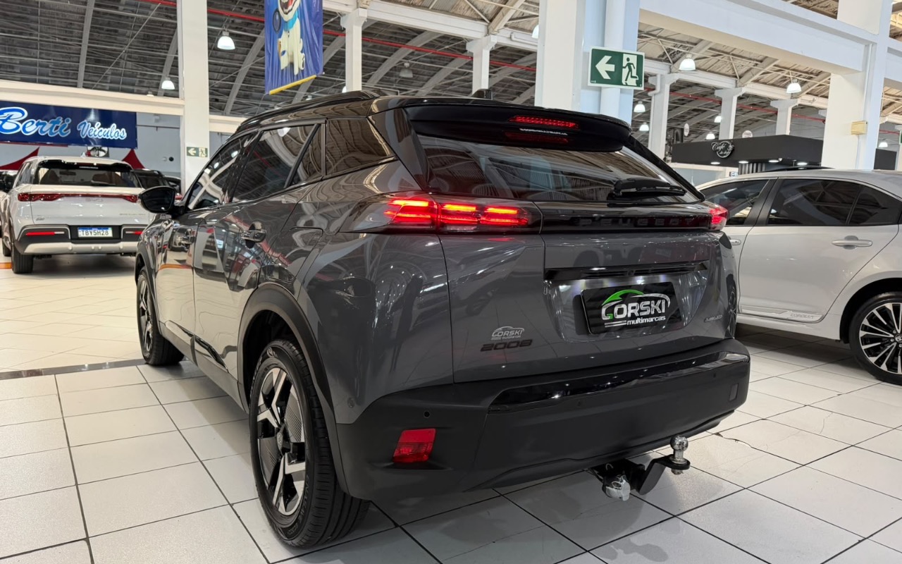 imagem-https://www.socarrao.com.br/sc-vehicle-images-prod/4099972/1790282855343-NjA3OTRiNmMtODY4ZS00MDczLThkNmItOTgyNmUwYWNmMjI1LmpwZWc.jpeg