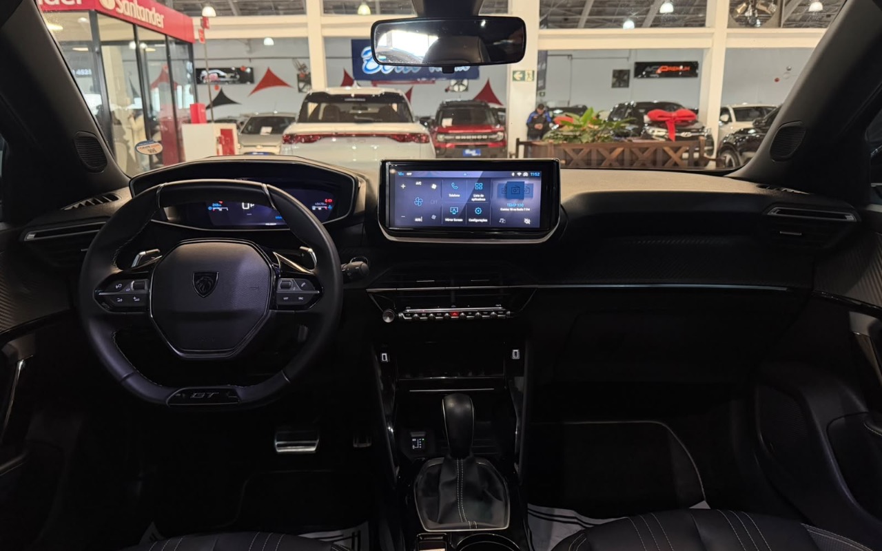 imagem-https://www.socarrao.com.br/sc-vehicle-images-prod/4099972/1790282855759-YjIxYmMxY2QtZjljMC00MGNiLWFlMjUtNDY3ZDczODQ2ZGM5LmpwZWc.jpeg