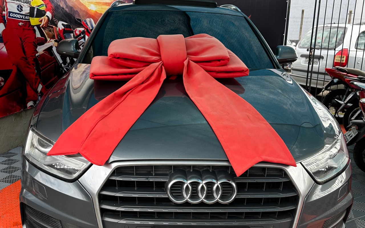 Audi A3 2019 Cinza — foto 1 de 3