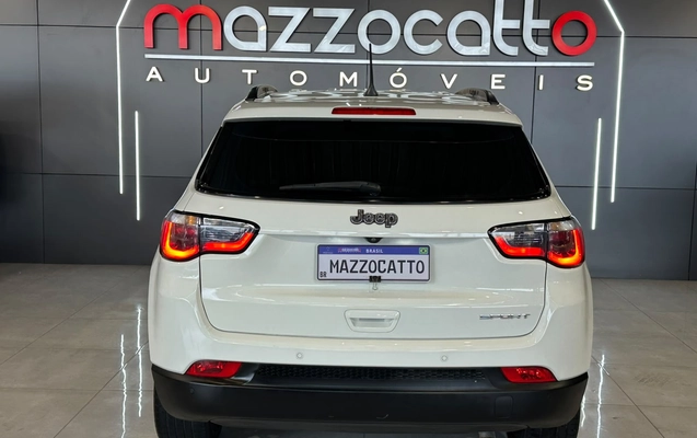 imagem-https://www.socarrao.com.br/sc-vehicle-images-prod/4099976/1790282959627-003_aa97f7ab2477a4cfa941fd4d5c0214c1.jpg