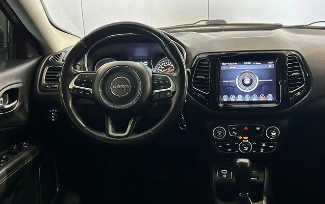 imagem-https://www.socarrao.com.br/sc-vehicle-images-prod/4099976/1790282959632-003_091b9dc6be8759aef5ab15a9d4e5cb4b.jpg