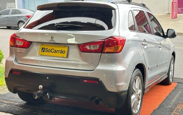 imagem-https://www.socarrao.com.br/sc-vehicle-images-prod/4099977/1792001633827-8485972_2_B_fd8ccd1496.jpeg