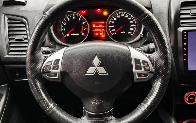 imagem-https://www.socarrao.com.br/sc-vehicle-images-prod/4099977/1792001633838-8485972_11_B_fe11ee62e6.jpeg