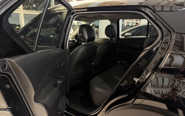 imagem-https://www.socarrao.com.br/sc-vehicle-images-prod/4099980/1790283035311-ZWQ5NWYzYmQtOGY3Yy00MDU3LWJkZGUtODM4MzJlZTI3NTc5LmpwZWc.jpeg