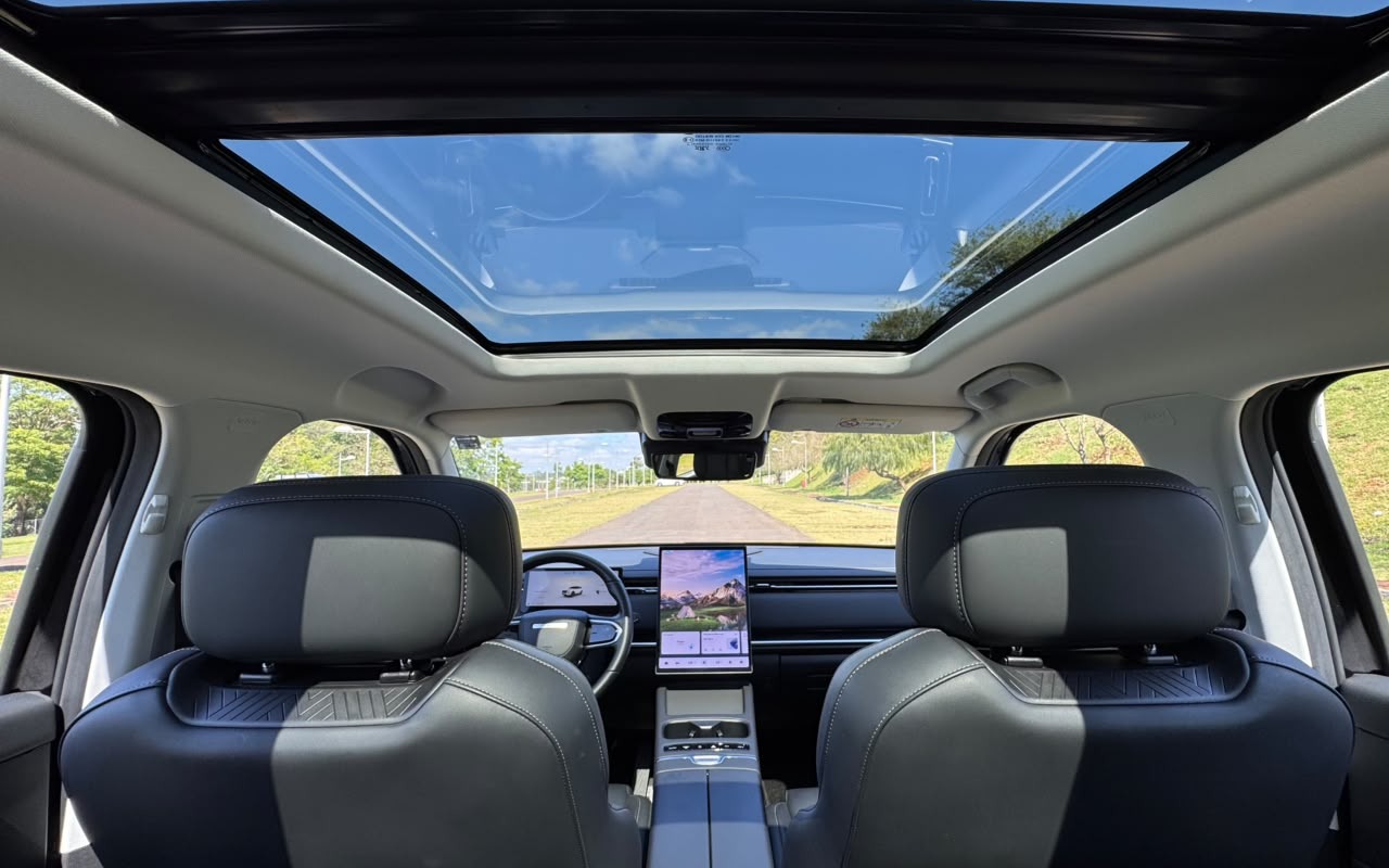 imagem-https://www.socarrao.com.br/sc-vehicle-images-prod/4099982/1790283064360-V2hhdHNBcHAgSW1hZ2UgMjAyNi0wOS0yNCBhdCAxNC41MC4zMCAoMSkuanBlZw.jpeg