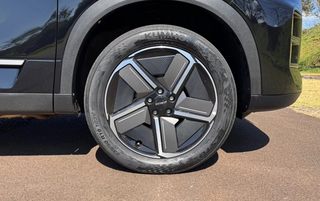 imagem-https://www.socarrao.com.br/sc-vehicle-images-prod/4099982/1790283064612-V2hhdHNBcHAgSW1hZ2UgMjAyNi0wOS0yNCBhdCAxNC41MC4zMS5qcGVn.jpeg