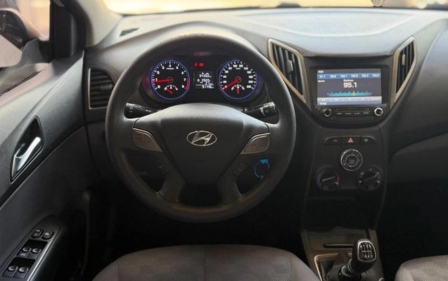 imagem-https://www.socarrao.com.br/sc-vehicle-images-prod/4100060/1790283197488-8492854_4_B_e7576c5ee7.jpeg