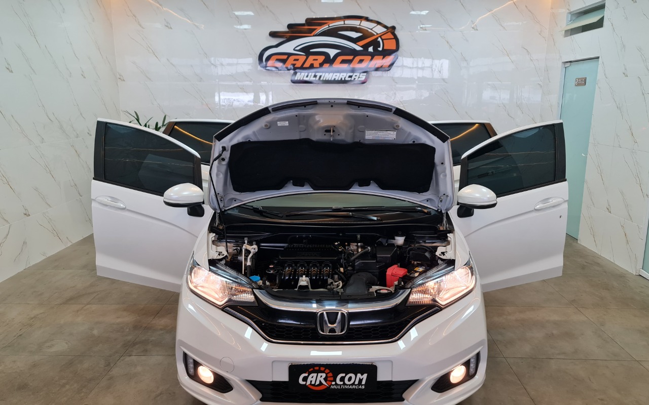 imagem-https://www.socarrao.com.br/sc-vehicle-images-prod/4100071/1790283213373-MTIuanBn.jpg