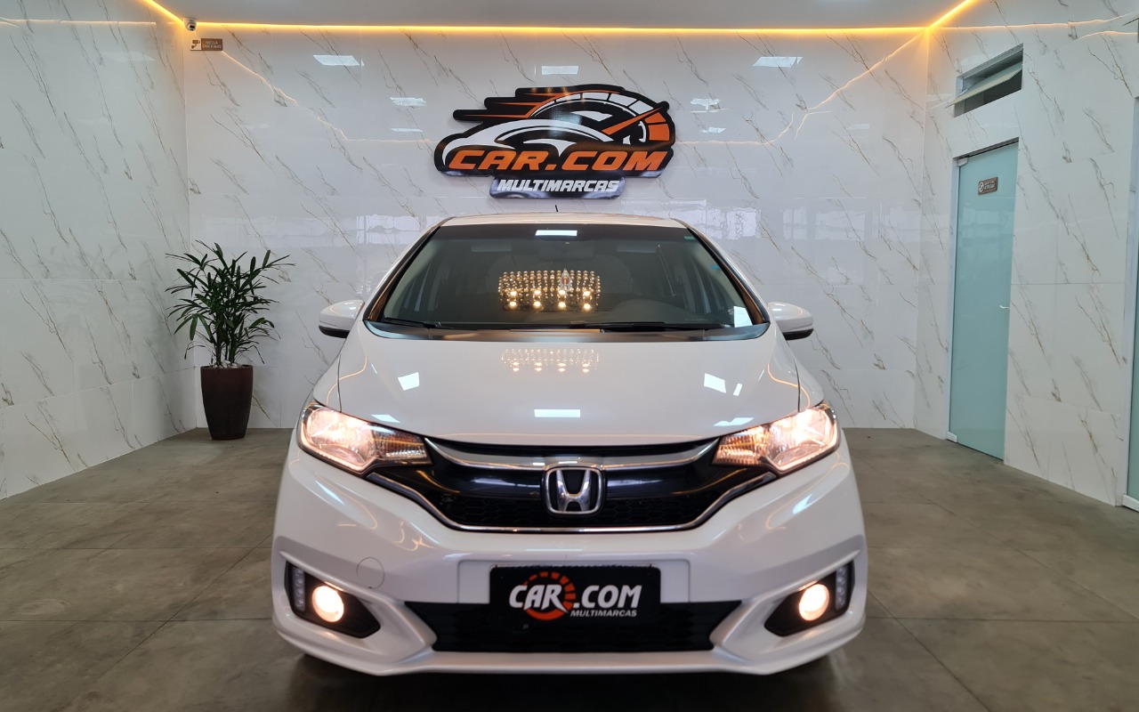 imagem-https://www.socarrao.com.br/sc-vehicle-images-prod/4100071/1791293867874-My5qcGc.jpg