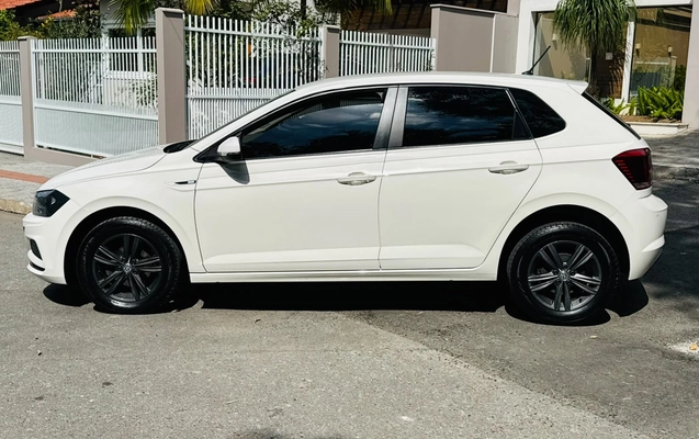 imagem-https://www.socarrao.com.br/sc-vehicle-images-prod/4100301/1790283694530-003_7dcf09307b3e00962babf62c1d64339b.jpg