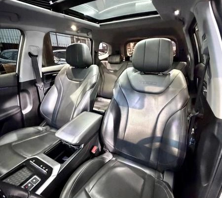 imagem-https://www.socarrao.com.br/sc-vehicle-images-prod/4100302/1791410151781-8500437_18_B_7f718004a9.jpeg