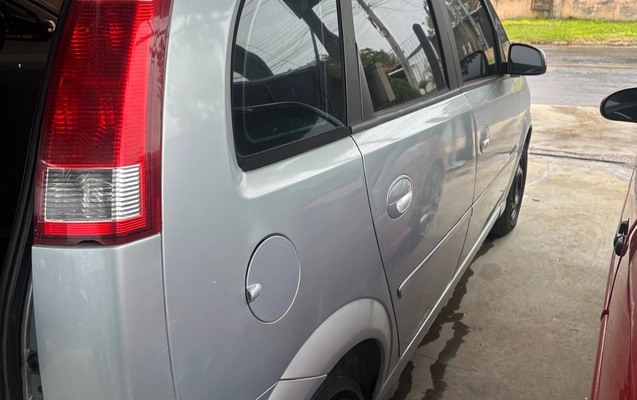 imagem-https://www.socarrao.com.br/sc-vehicle-images-prod/4100323/1790283964458-SU1HXzg0OTguanBlZw.jpeg