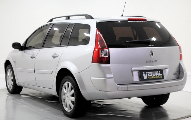 imagem-https://www.socarrao.com.br/sc-vehicle-images-prod/4100347/1790284009381-6_060530.jpg
