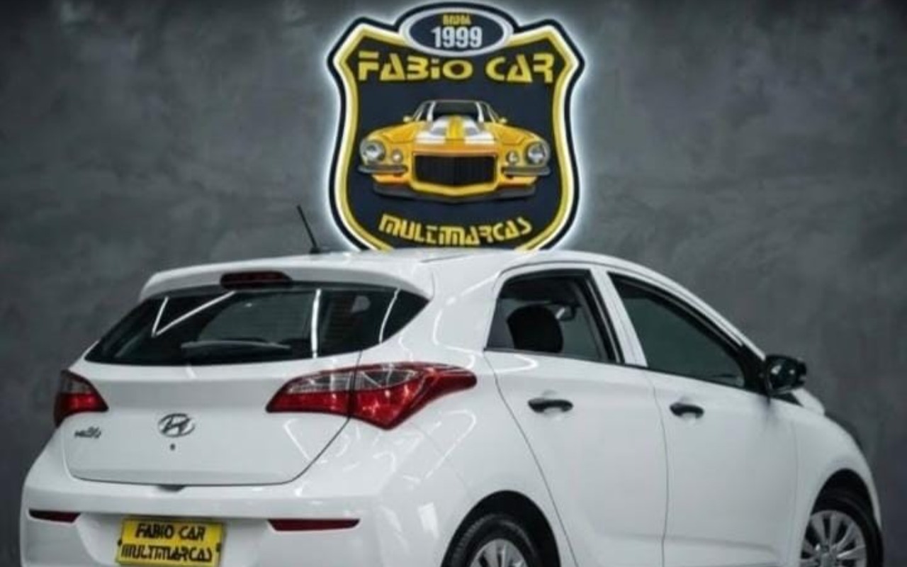 imagem-https://www.socarrao.com.br/sc-vehicle-images-prod/4100377/1790284059631-c2VkcmZ0Z2guanBlZw.jpeg