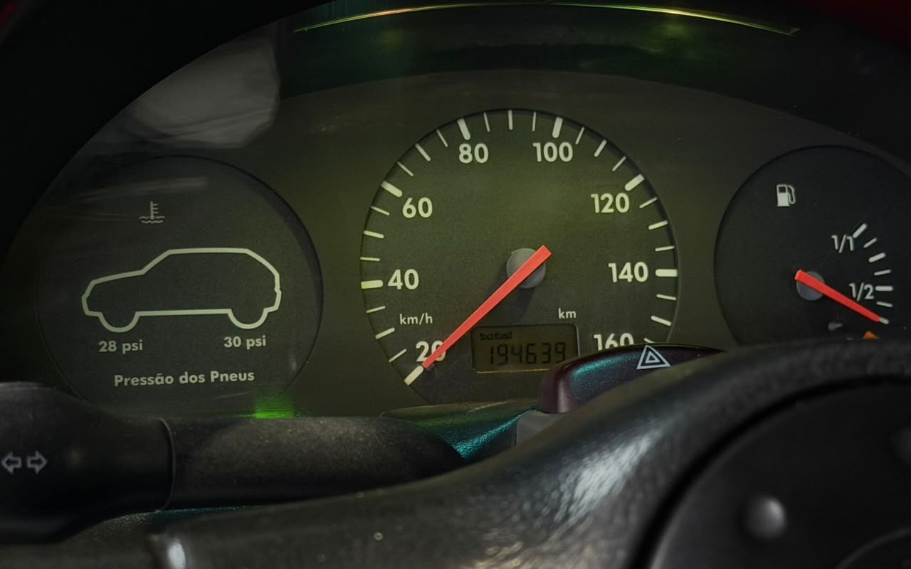 imagem-https://www.socarrao.com.br/sc-vehicle-images-prod/4100583/1790284531391-V2hhdHNBcHAgSW1hZ2UgMjAyNi0wOS0yNCBhdCAxNy4wOC40MC5qcGVn.jpeg