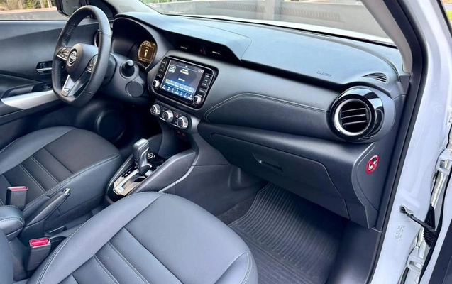 imagem-https://www.socarrao.com.br/sc-vehicle-images-prod/4100585/1791404236202-8511599_14_B_f77c5fe757.jpeg