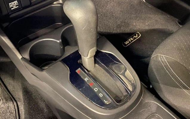 imagem-https://www.socarrao.com.br/sc-vehicle-images-prod/4100620/1791203835007-8501891_6_B_d3382dfc0e.jpeg