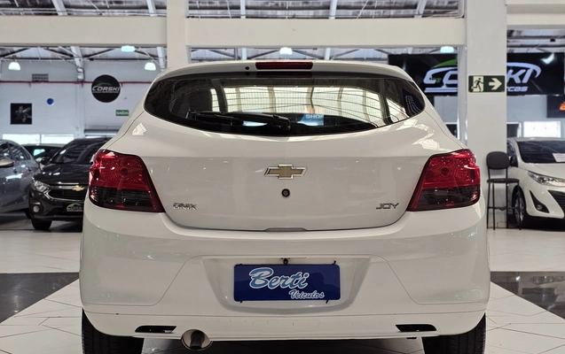 imagem-https://www.socarrao.com.br/sc-vehicle-images-prod/4100943/1790285695607-1_040052.jpg