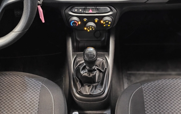 imagem-https://www.socarrao.com.br/sc-vehicle-images-prod/4100943/1790285695630-1_040114.jpg