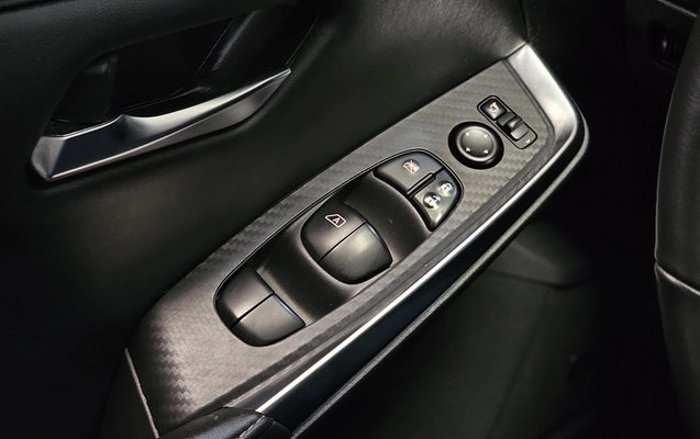 imagem-https://www.socarrao.com.br/sc-vehicle-images-prod/4101249/1790286602901-1_035450.jpg