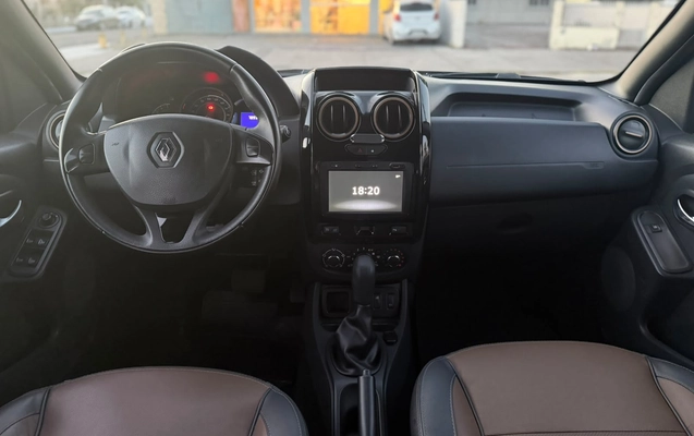 imagem-https://www.socarrao.com.br/sc-vehicle-images-prod/4101453/1790287179897-003_58060770452d992ba60098fc8b959e70.jpg