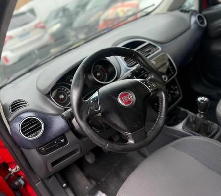 imagem-https://www.socarrao.com.br/sc-vehicle-images-prod/4101558/1790287580493-726960682