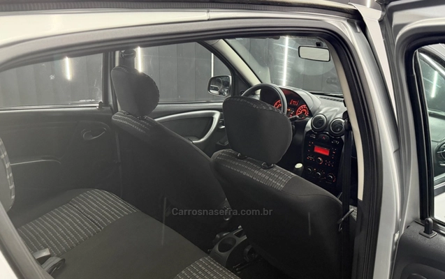 imagem-https://www.socarrao.com.br/sc-vehicle-images-prod/4102057/1790288857463-9639d94c6573bbb39d4275f5bbe6cbf1_big.jpeg