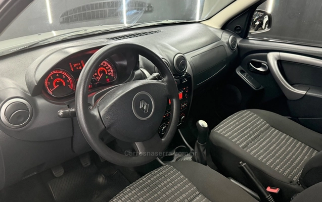 imagem-https://www.socarrao.com.br/sc-vehicle-images-prod/4102057/1790288857466-e5a8a9d8381511f4ada5b9bf4d91f576_big.jpeg