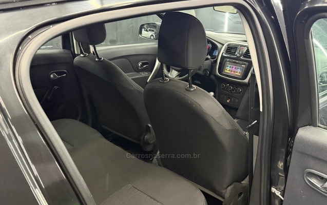 imagem-https://www.socarrao.com.br/sc-vehicle-images-prod/4102060/1790288882514-d0506cd0b6493edb6e10b53494d05bbb_big.jpeg