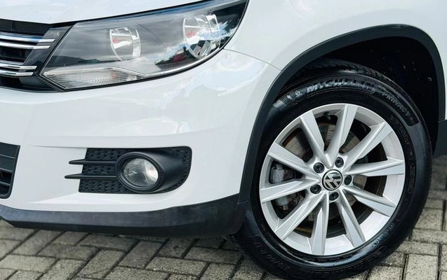imagem-https://www.socarrao.com.br/sc-vehicle-images-prod/4102666/1790290675072-7862632_1_B_2285a8089c.jpeg