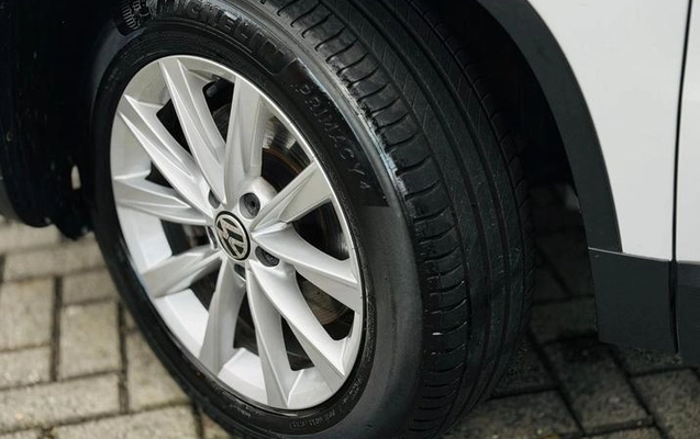 imagem-https://www.socarrao.com.br/sc-vehicle-images-prod/4102666/1791940438314-7862632_0_B_77c4f359b2.jpeg