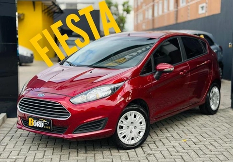 Ford Fiesta SE 1.6 16V Flex 5p 2017 Vermelho — foto 1 de 3